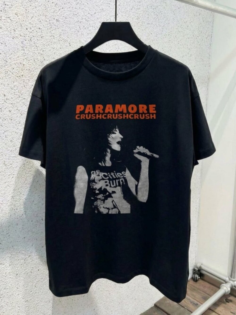 Paramore T-shirt Reprint